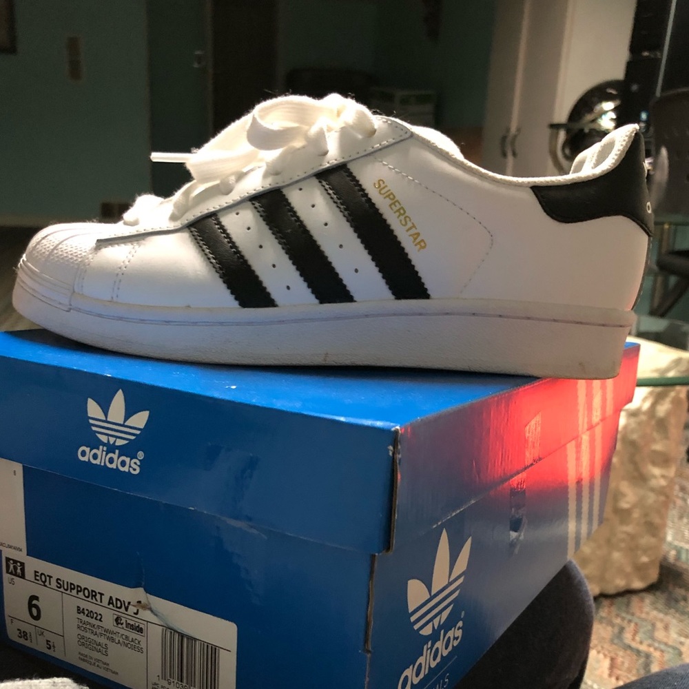Adidas Superstar